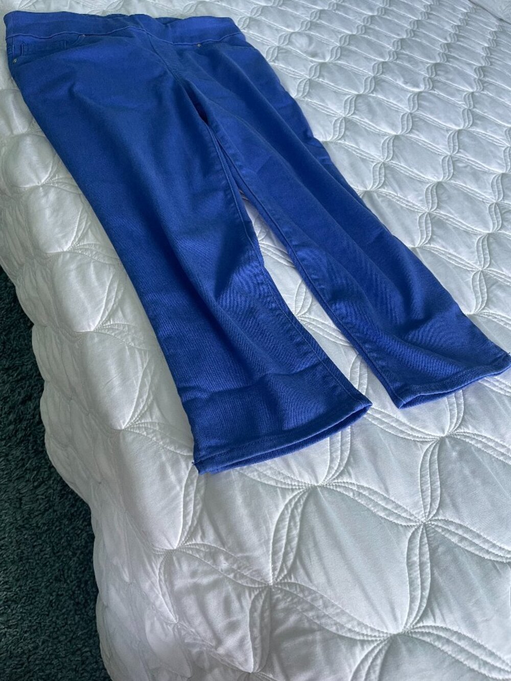 Chico's Blue Pull On Capris Size 4